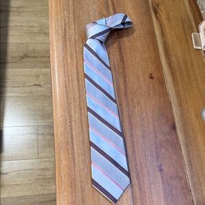 Calvin Klein Elegant Blue and Pink Diagonal Tie